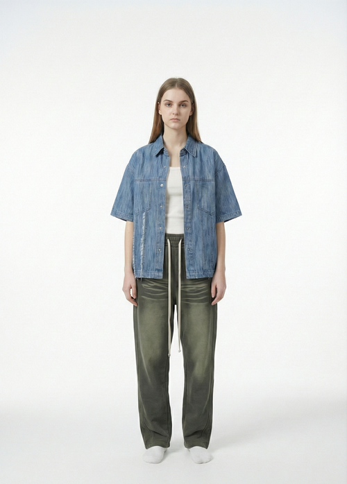 Distressed Wash Short-Sleeve Shirt